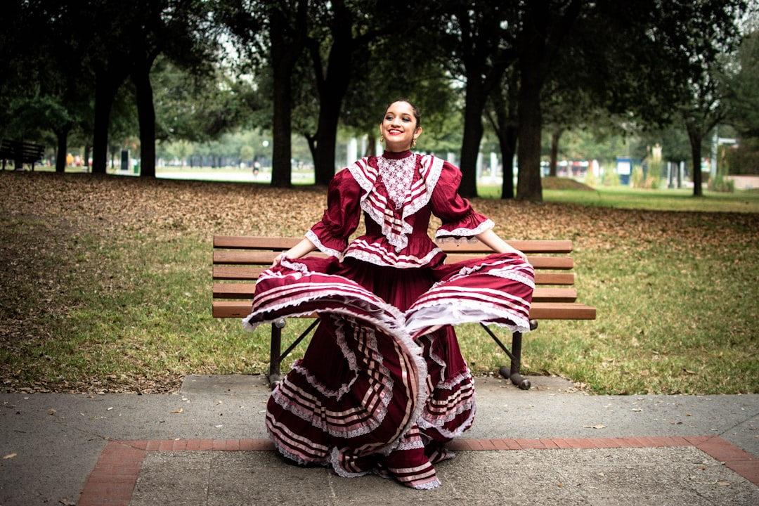 Etnograficzne enklawy współczesnej Europy: dziedzictwo i współczesność 1 Photo Traditional costumes